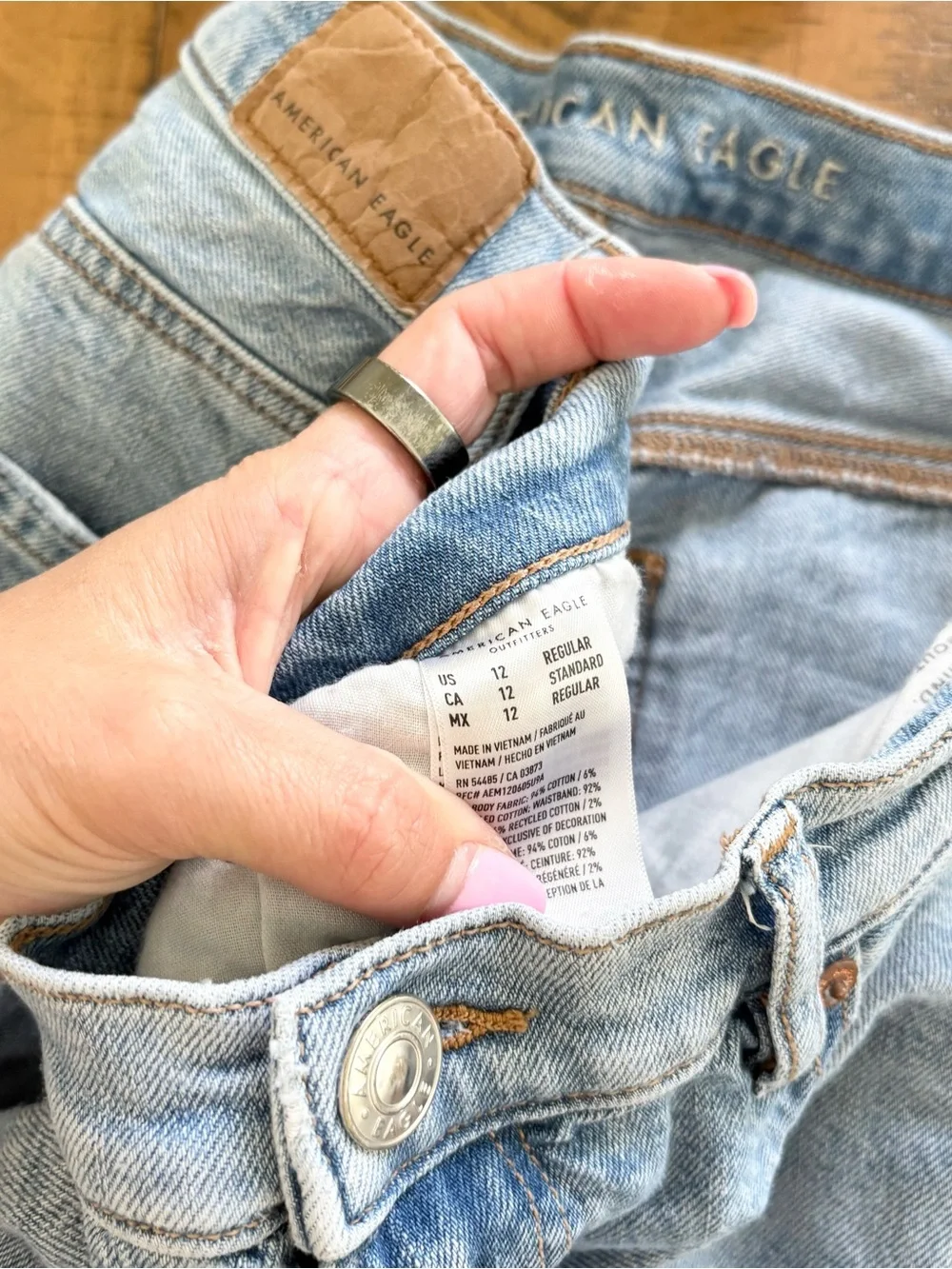 American Eagle 90s Bootcut Distressed Light Wash Blue Jeans Size 12R